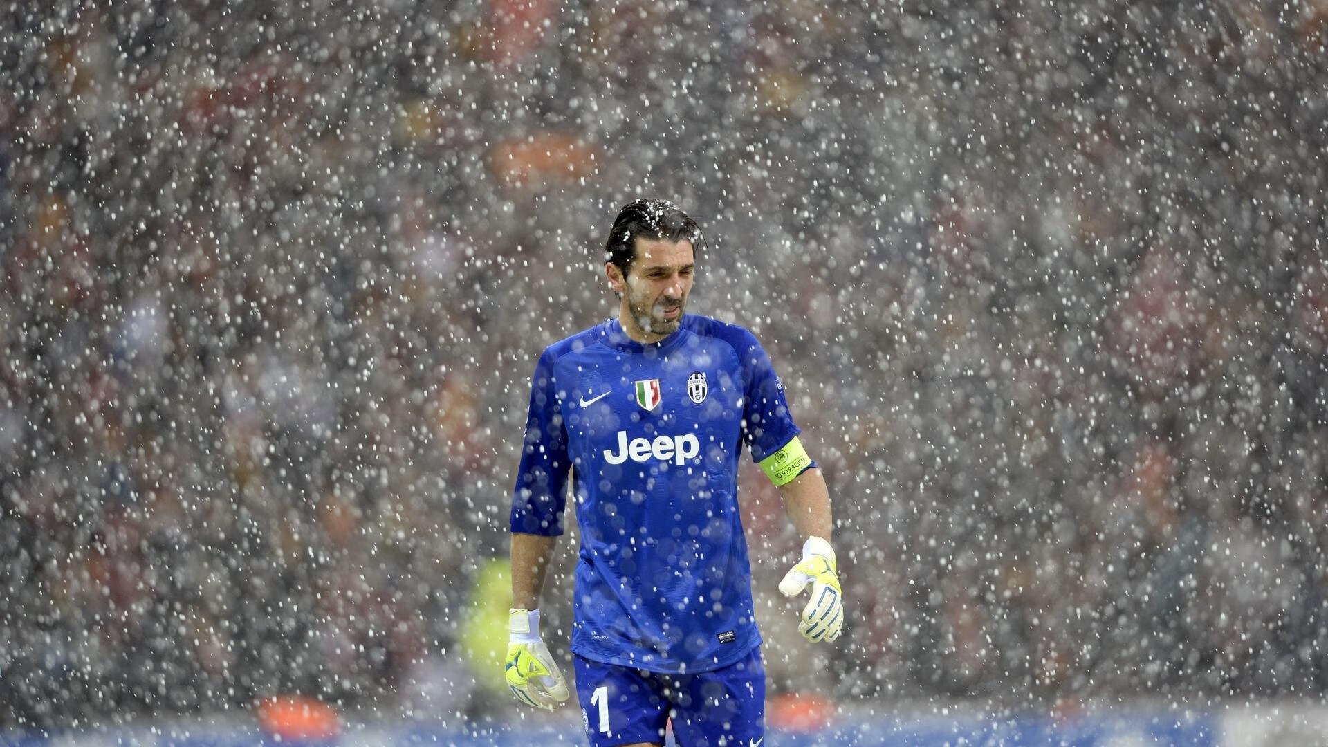 欧洲杯激烈角逐:攻守之间的细腻艺术,盘点欧洲杯