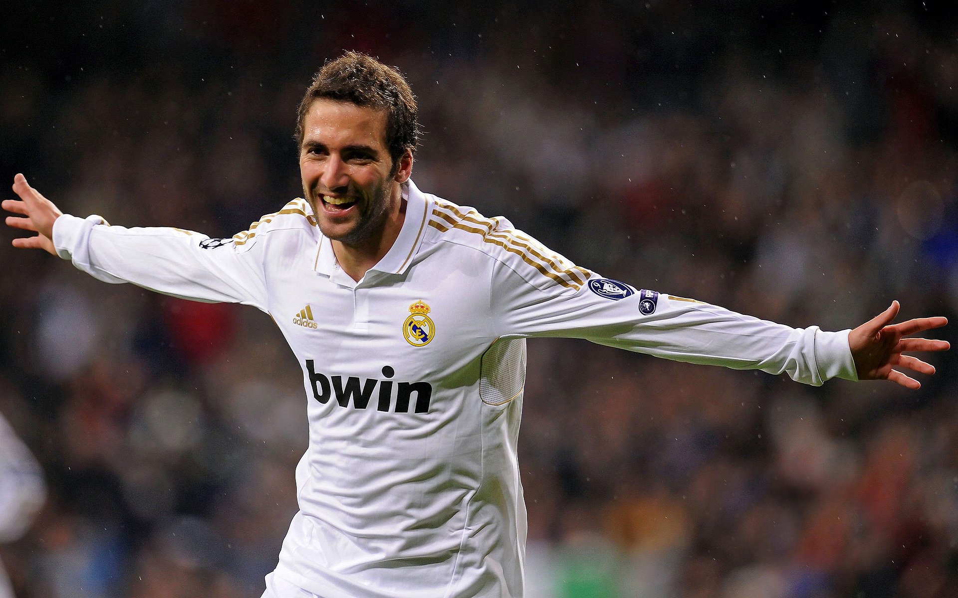 球员留洋欧洲经验分享,助力国内年轻球员,球员留洋是什么意思